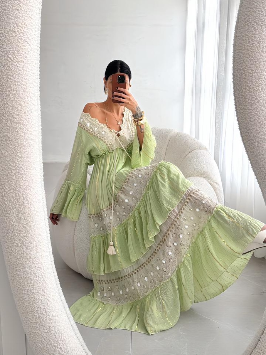 Um simples vestido ? NÃO ! Ele é uma joia… 💎
Vestido Maitê | www.ninabrand.com.br