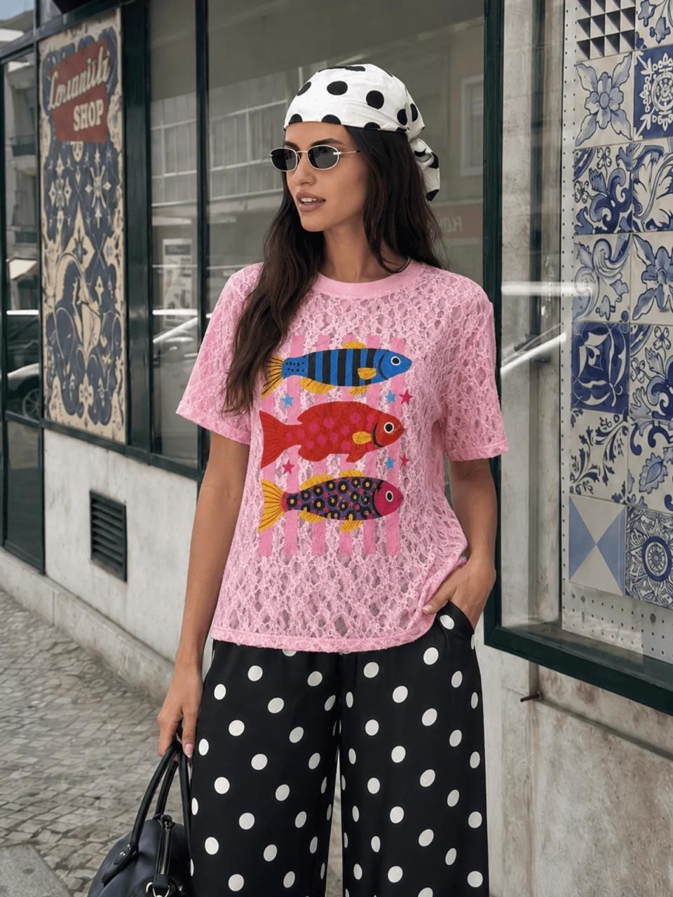 🚨 AMIGAS, ATENÇÃO! 🚨

A reposição que vocês tanto pediram CHEGOU! 😍🔥

Nossa T-shirt de renda estava com fila de espera e, como vocês já sabem, chega e acaba rapidinho! 😱

E tem mais: recebemos NOVAS CORES também! 🌈✨

💥 Quem estava esperando, essa é a hora!
Não deixa para depois porque pode ficar sem novamente! 👀