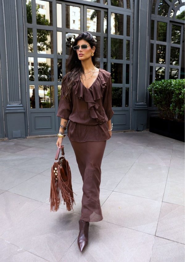 Conjunto Yas Marrom Escuro