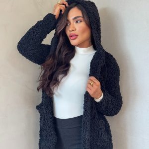Casaco Teddy Capuz Preto