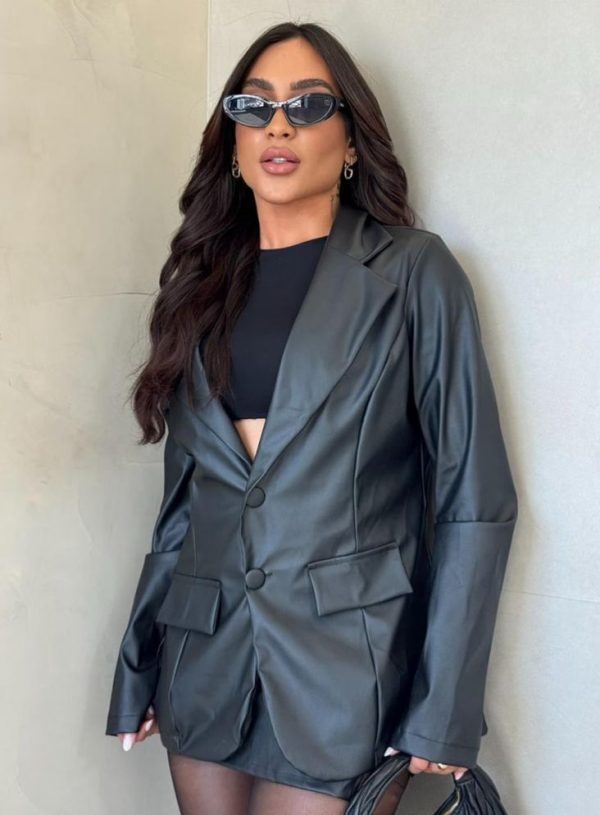 Blazer Over Lorena Preto