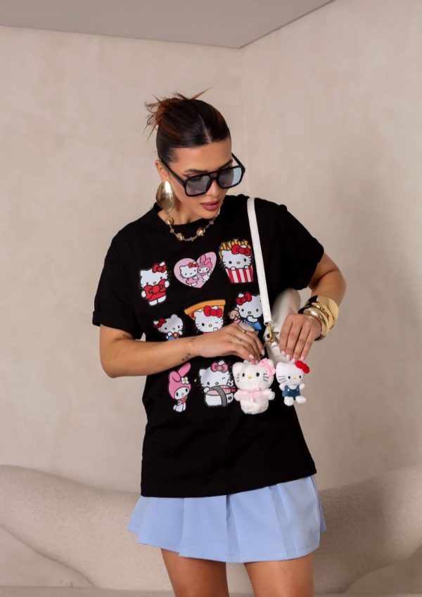 Camiseta Hello Kitty Multi Preta