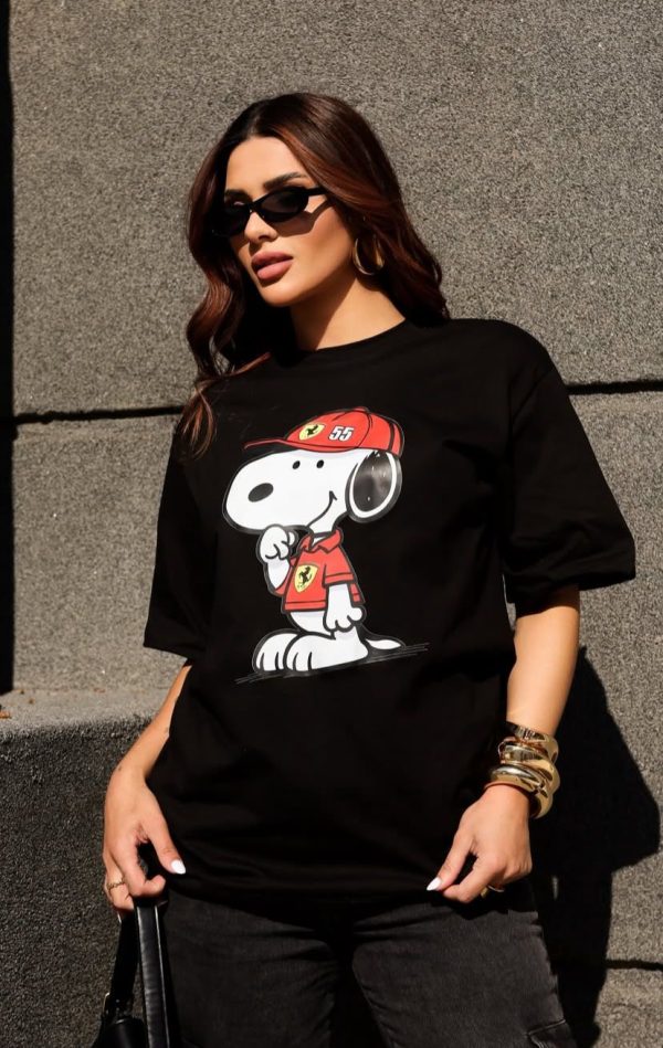 Camiseta Snoppy Preta