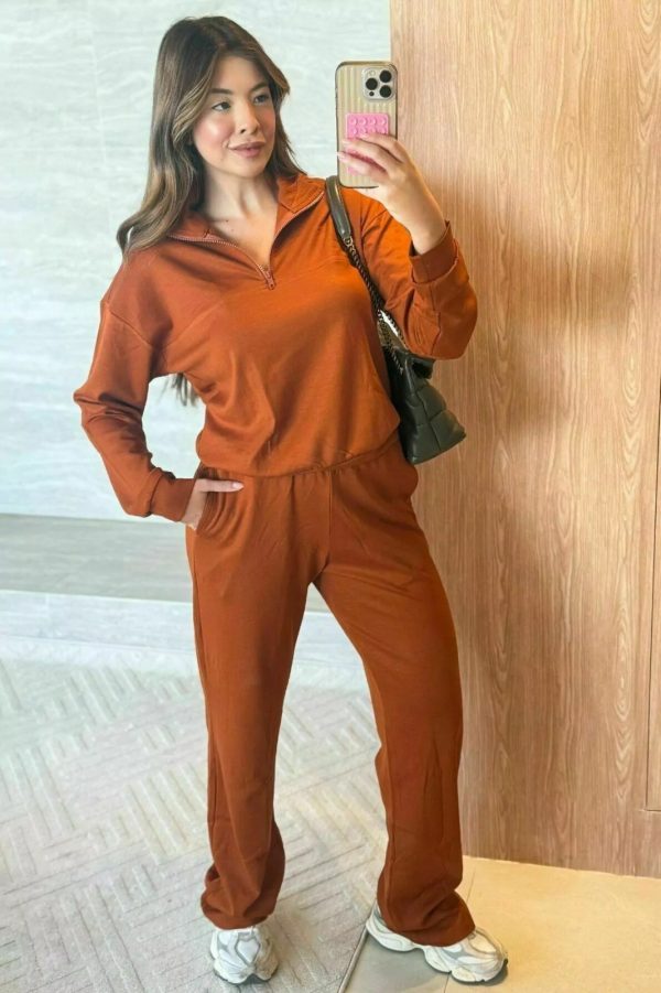 Conjunto Dalila Caramelo