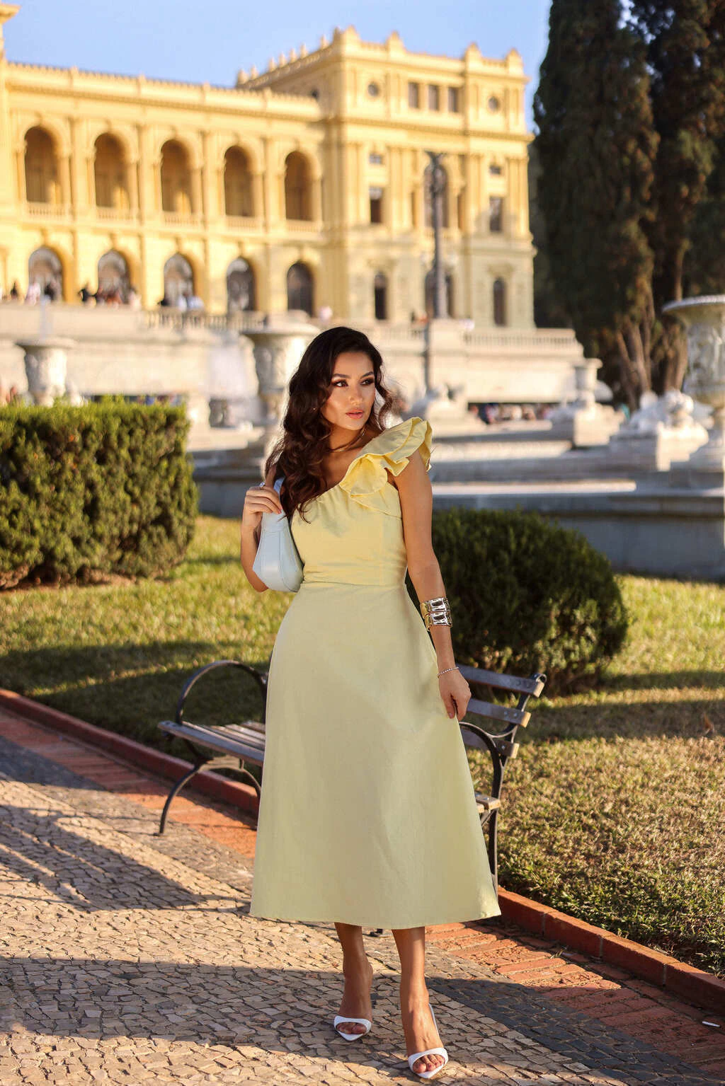 Vestido Tarsila Amarelo