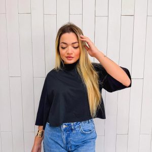 T-Shirt Cropped Lisa Gola Alta Preto