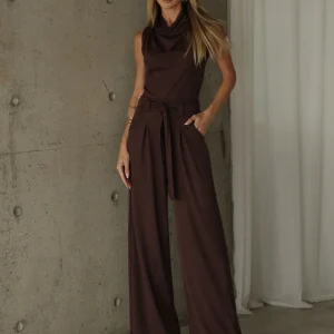 Conjunto Aretha Marrom