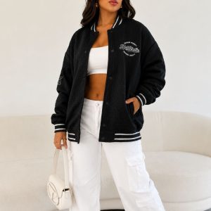 Jaqueta College Authentic Preto
