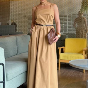 Vestido Adélia Couro Bege