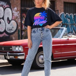 Camiseta Over Miami 80 Preta